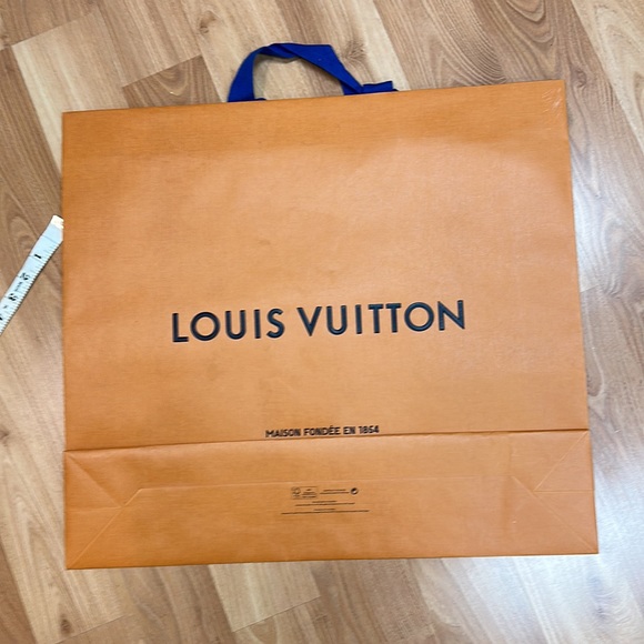 Louis Vuitton Authentic X Large Paper Shopping Bag 20”x19”x4.5” - Picture 4 of 4